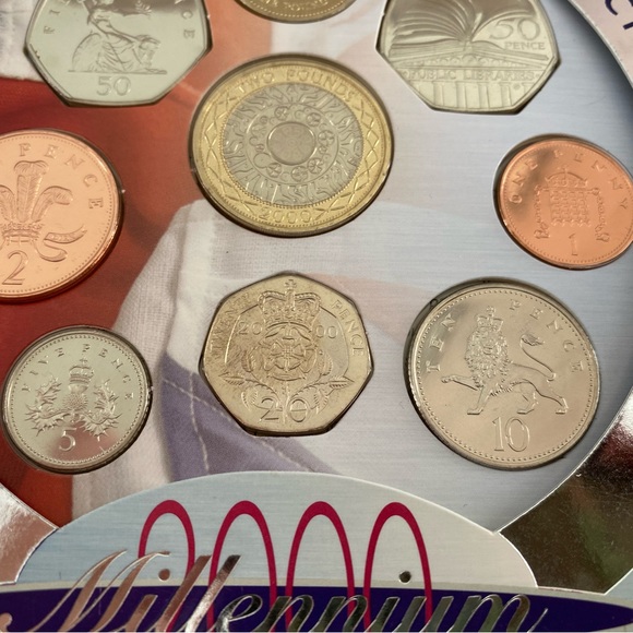 Royal Mint British Commemorative Coins Millenium - Picture 4 of 5